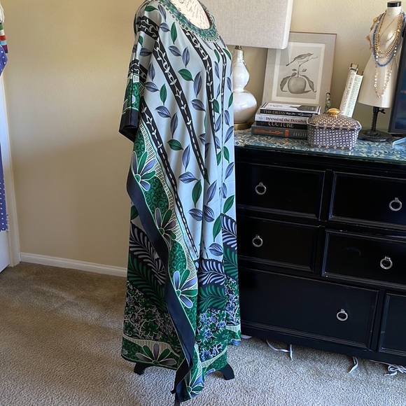 Vintage Handsewn Caftan - Picture 5 of 14